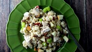 1 salad (128 g) Brown Rice and Hazelnut Waldorf Salad