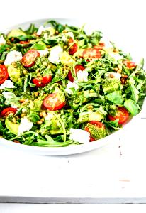 1 salad (142 g) Creamy Pesto House Salad
