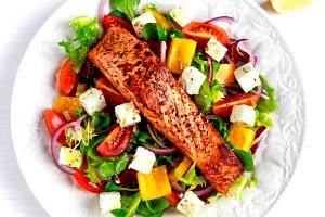 1 salad (14.25 oz) Mediterranean Salmon Salad