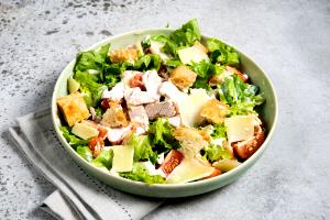 1 salad (273 g) Chicken Caesar Salad