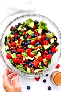 1 salad (329 g) Mixed Berry Salad