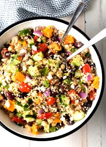1 salad (355 g) Mediterranean Salad