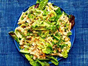 1 salad (380 g) Chicken Fiesta Wrapsalada (No Dressing)