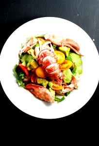 1 salad (385 g) Maine Lobster Salad