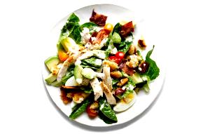 1 salad (409 g) Chicken Club Salad with Spicy Bites