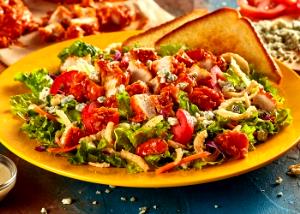 1 salad (411 g) The Blackened Blue Zalad