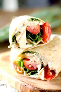 1 salad (420 g) Chicken Chipotle Ranch Wrapsalada (No Dressing)