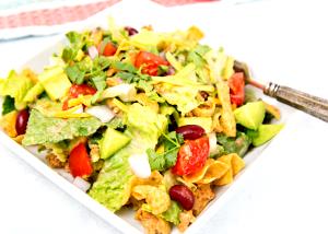 1 salad (533 g) Taco Salad with Salsa & Shell