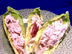 1 salad (567.9 g) Chicken & Spinach Salad