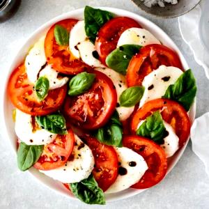 1 salad Caprese Salad