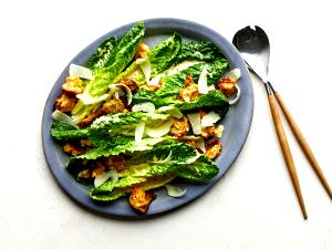1 Salad Full Classic Cafe Hand-Tossed Salad
