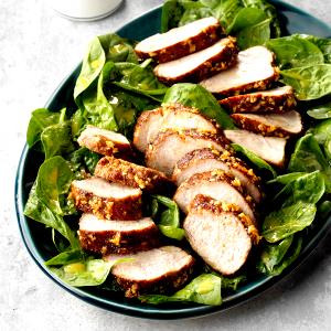1 salad kit (250 g) Blackened Pork Tenderloin & Feta Lunch Blend