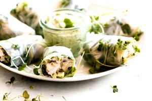 1 Salad Vietnamese Chicken Salad Rolls