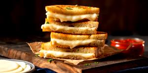 1 sandwich (103 g) Iron Grilled Cheese Sandwich