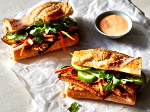 1 sandwich (12.4 oz) Vegan Bahn Mi