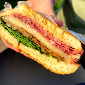 1 sandwich (127 g) Roasted Turkey & Cheddar with Cranberries