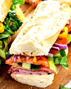 1 sandwich (128 g) Italian Sandwich