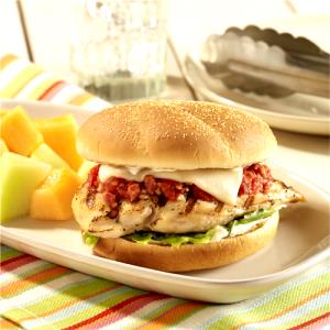 1 sandwich (14.5 g) Smokehouse Grilled Chicken Sandwich