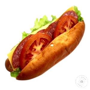 1 sandwich (150 g) Sausage & Cheese Biscuit