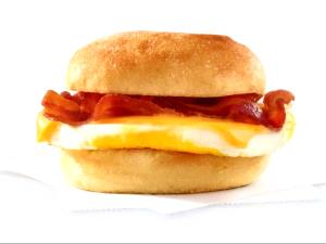 1 sandwich (162 g) Bacon, Egg & Cheese Breakfast Bistro