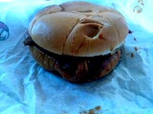 1 sandwich (164 g) Honey BBQ Sandwich