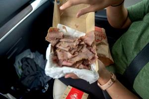 1 sandwich (170 g) Double Roast Beef (No Bun)