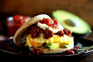 1 sandwich (174 g) Chorizo, Egg & Cheese Biscuit