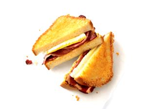 1 sandwich (193 g) Smoked Shoulder Bacon Breakfast Sandwich