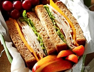 1 sandwich (223 g) Turkey Cheddar Sandwich