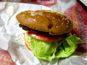 1 sandwich (262 g) Famous Star without Cheese