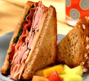 1 sandwich (269 g) Maple Honey Turkey Sandwich