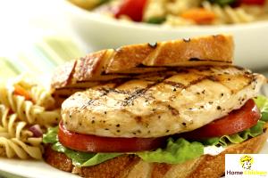 1 sandwich (271 g) Asiago Caesar Grilled Chicken Sandwich