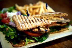 1 sandwich (345 g) Ciabatta Chicken Sandwich