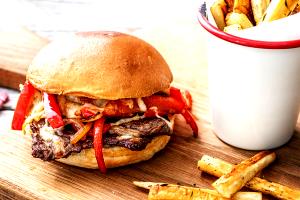 1 sandwich (350 g) BBQ Beef Sandwich (Large)