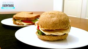 1 sandwich (493.2 g) The Chicken Round-Up Sandwich