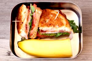 1 sandwich (5 oz) Turkey Sandwich (Kid