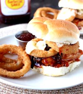1 sandwich (62 g) Chicken Ring Sandwich on Golden Bun
