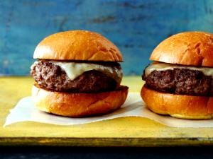 1 sandwich (69 g) Angus Beef Sliders