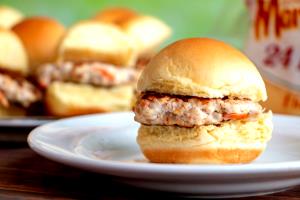 1 sandwich (70 g) Mini Chicken Patty Sandwiches