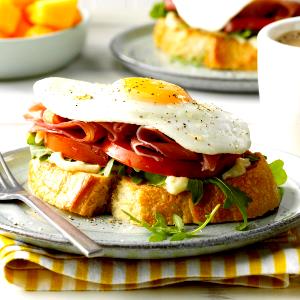 1 sandwich (8.7 oz) Prosciutto and Egg on Asiago Bagel Breakfast Sandwich