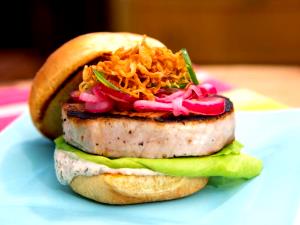 1 sandwich Ahi Tuna Burger