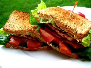 1 sandwich BLT