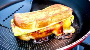1 Sandwich Breakfast Sandwich