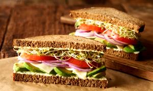 1 sandwich Del Monte Special Sandwich