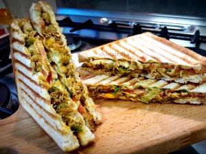 1 sandwich Grilled Chicken Satisfying Sandwiches
