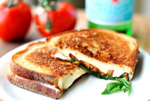 1 sandwich Margherita Panini