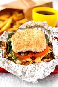 1 Sandwich Meatless Soyburger with Cheese on Bun