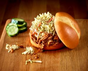 1 sandwich Memphis BBQ Pulled Pork Sandwich