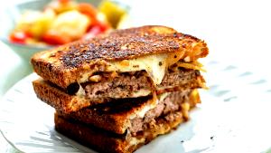 1 sandwich Patty Melt