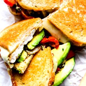 1 sandwich Santa Fe Chicken (Medium)